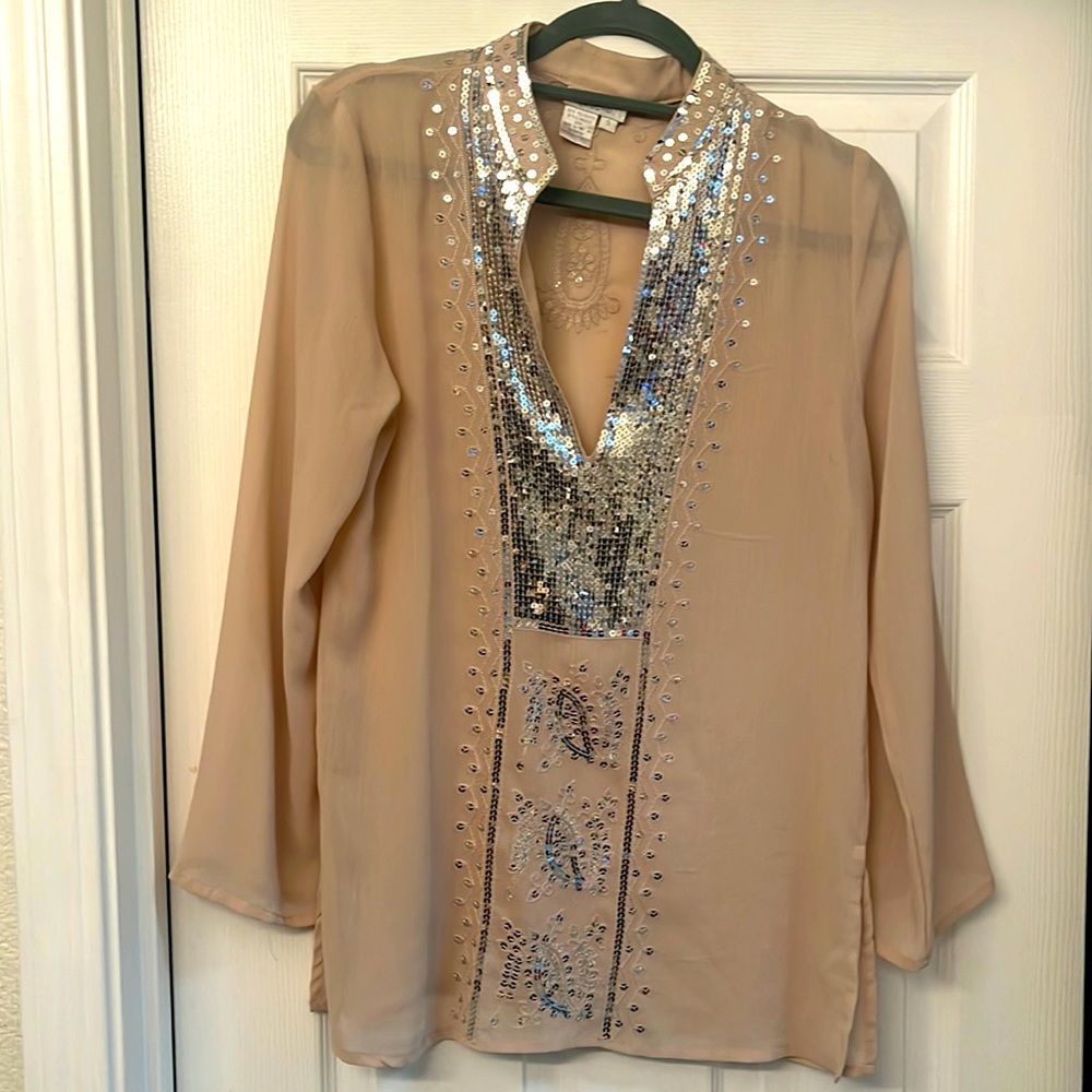 Beige and silver long sleeve tunic blouse